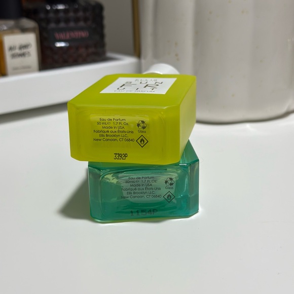 Ellis Brooklyn Sun Fruit and Miami Nectar Eau de Parfum Set - Picture 9 of 11